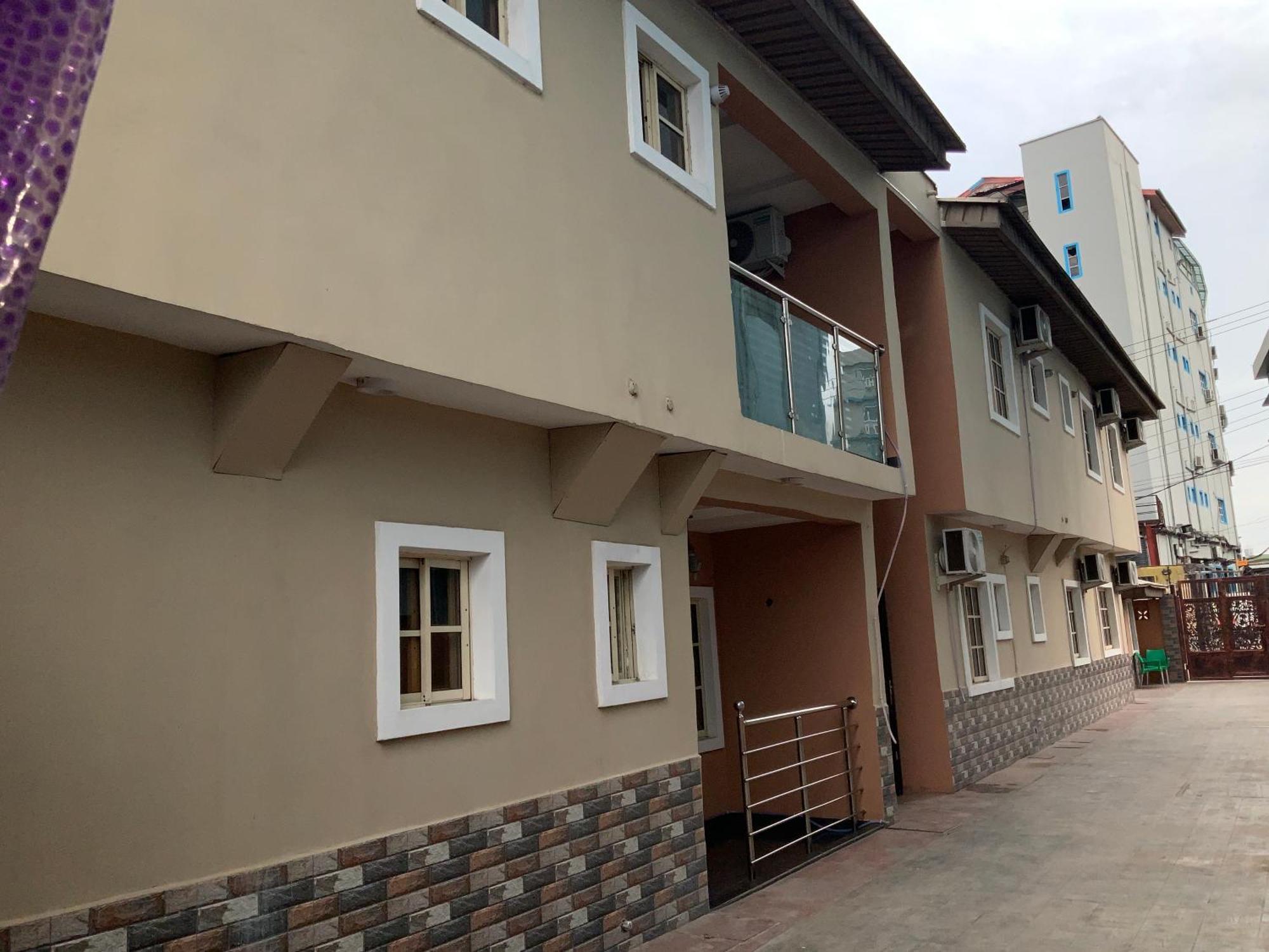 March Forte 3 Bedroom Apartment Ikeja Exterior foto