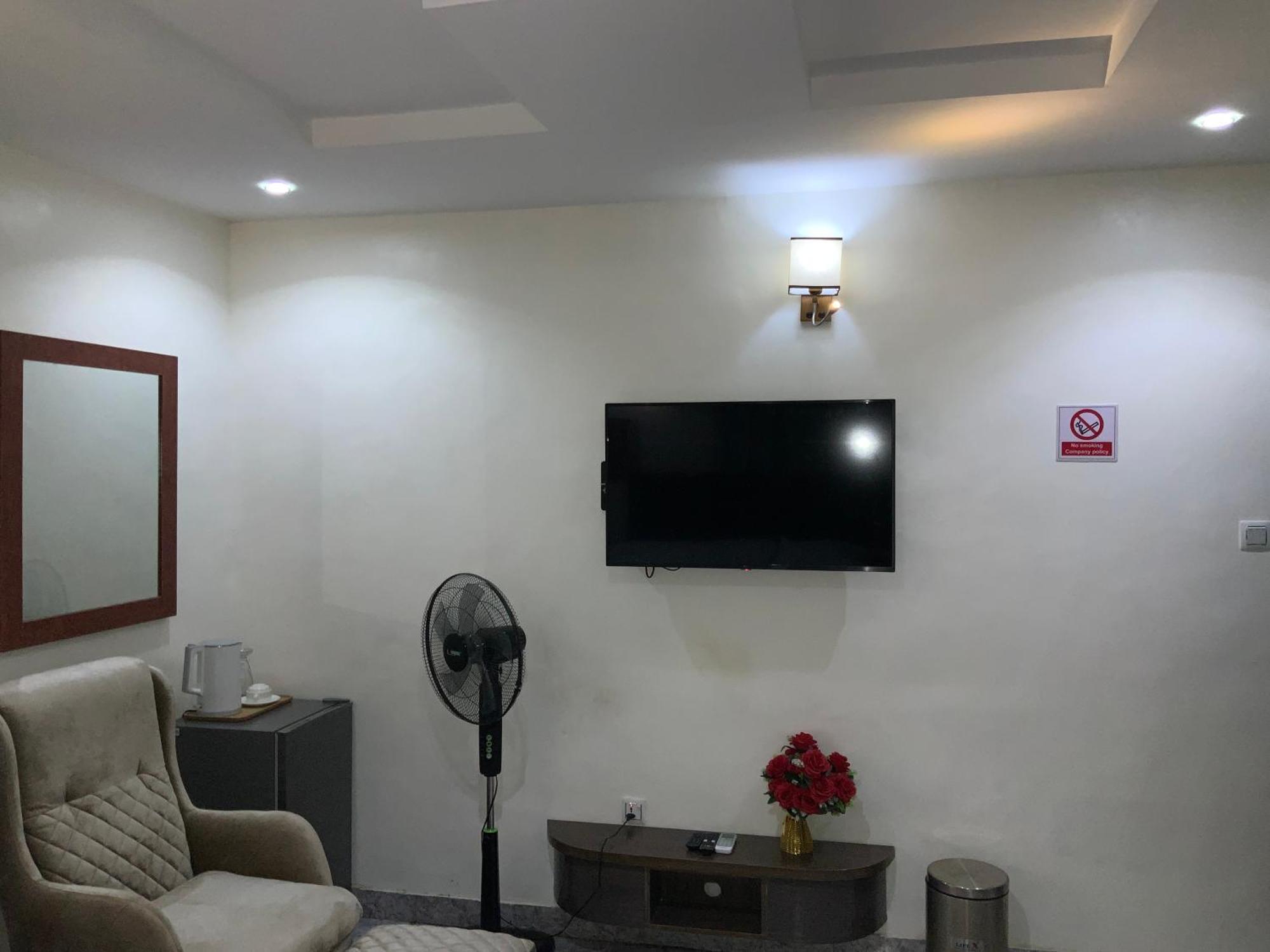 March Forte 3 Bedroom Apartment Ikeja Exterior foto