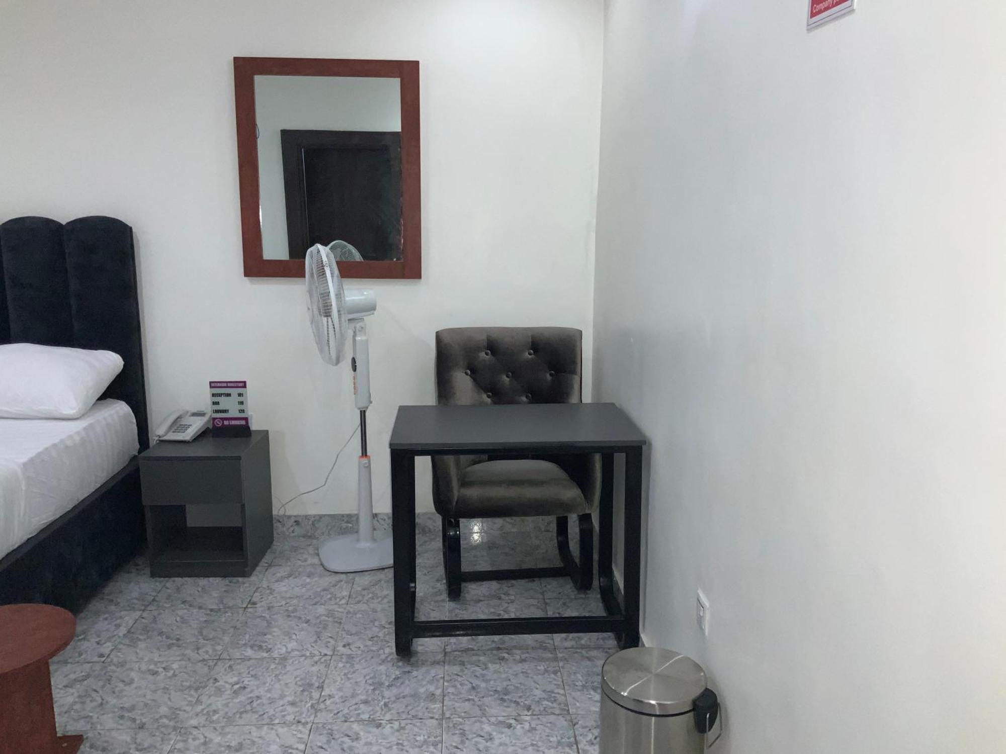 March Forte 3 Bedroom Apartment Ikeja Exterior foto